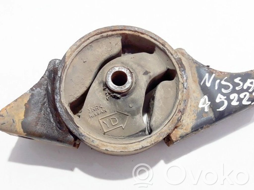 Nissan Almera Tino Moottorin kiinnikekorvake 