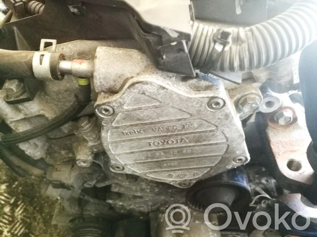 Toyota Avensis T270 Pompa a vuoto 