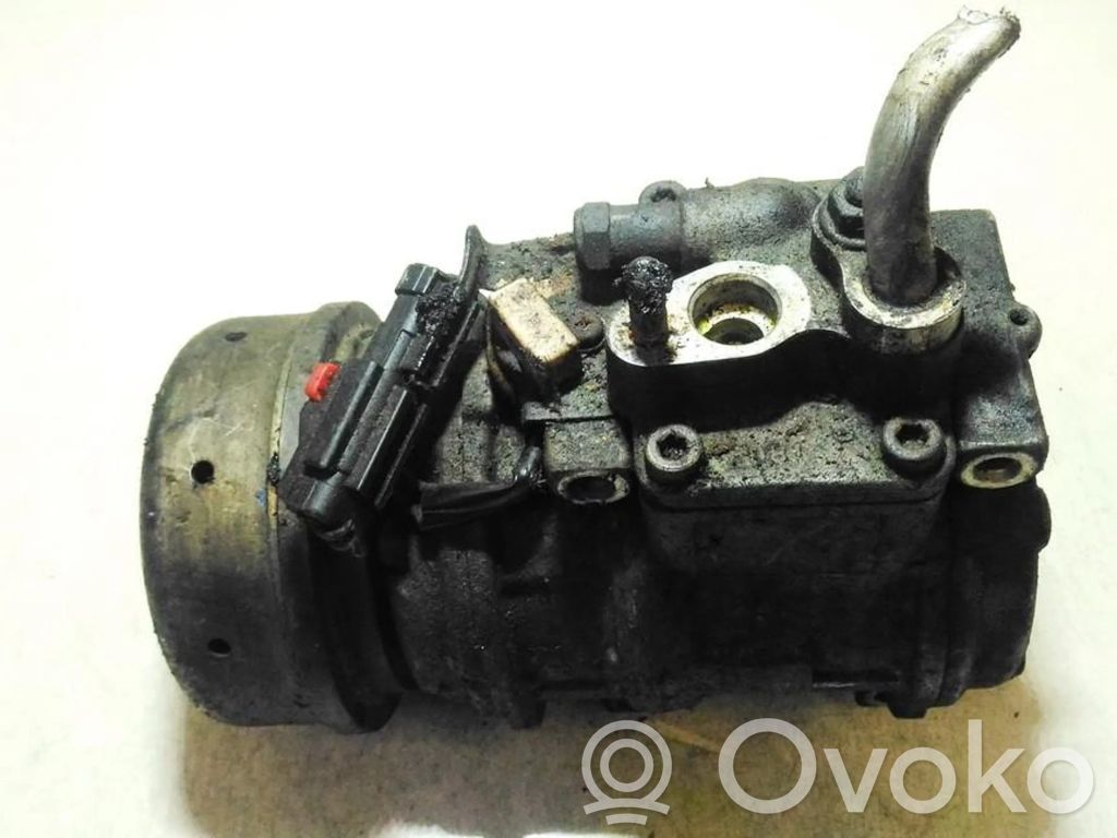 BMW 5 E39 Compressore aria condizionata (A/C) (pompa) 