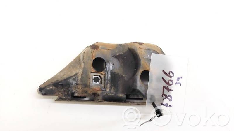 Volvo V50 Staffa di rinforzo montaggio del paraurti anteriore 
