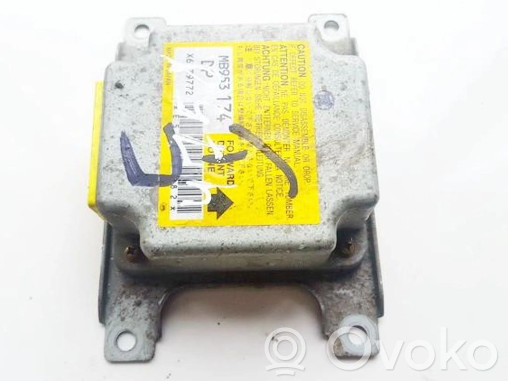 Module de contrôle airbag   MB953174,X6T39772,MB953174,X6T39772