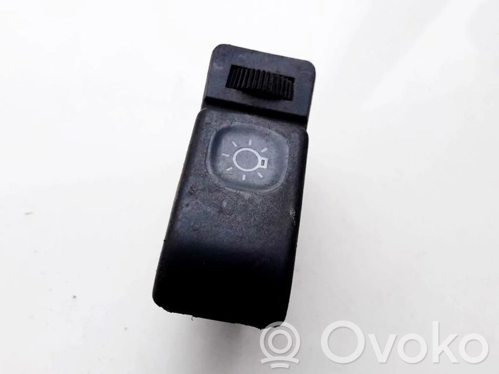 Seat Toledo I (1L) Interruptor de luz 