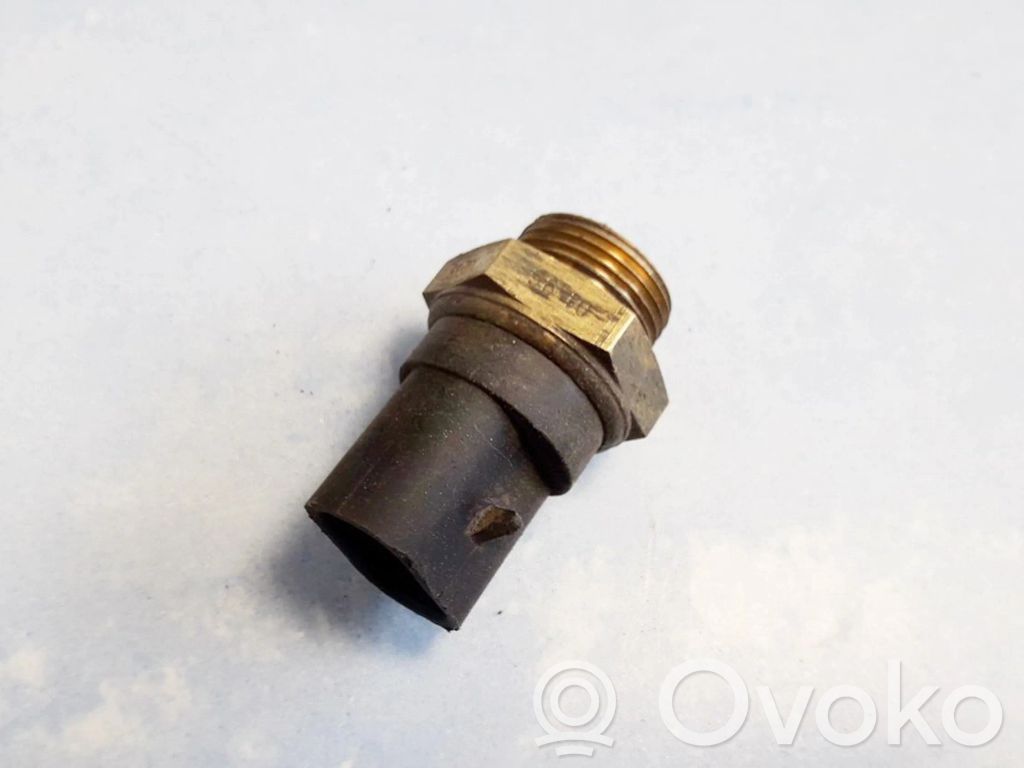 Opel Vectra B Sensor de temperatura del refrigerante 