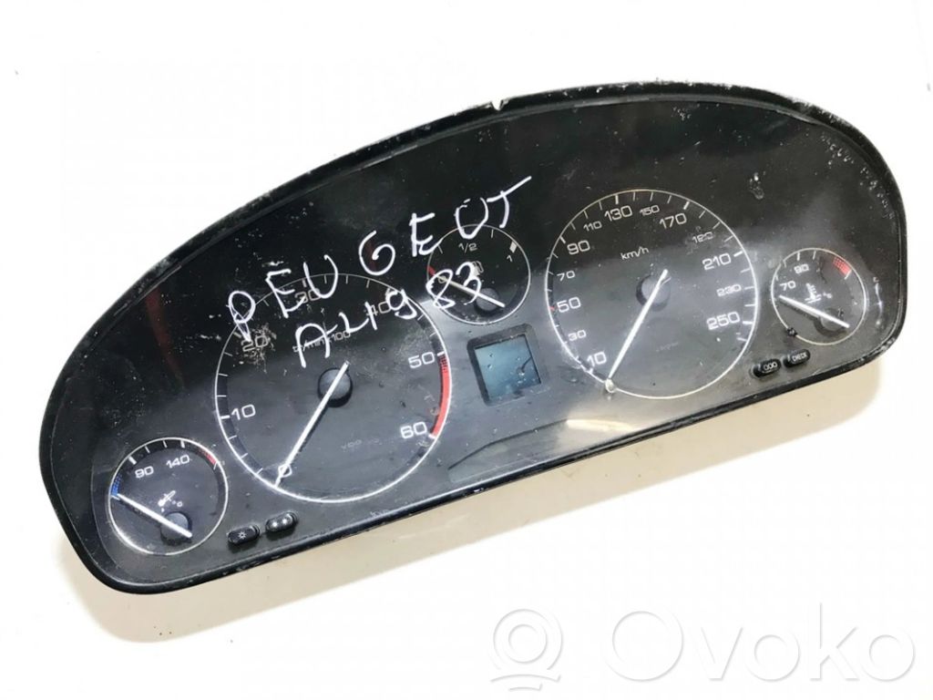 Peugeot 607 Vitezometru (grup de instrumente) 