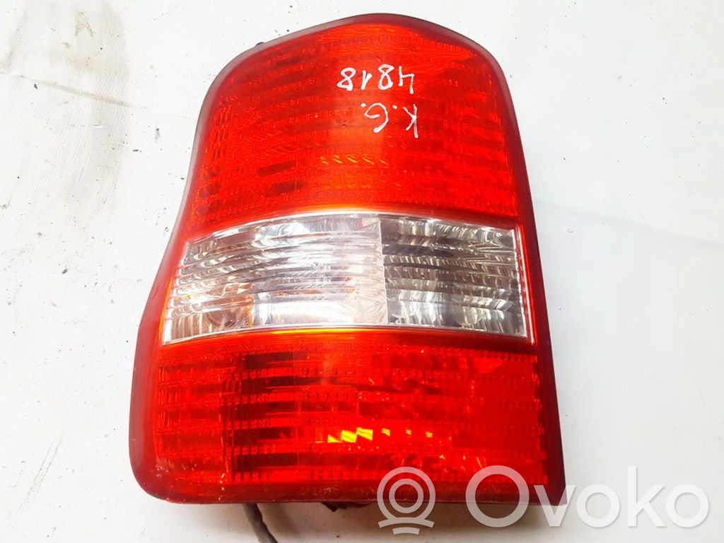 KIA Carnival Feux arrière / postérieurs 