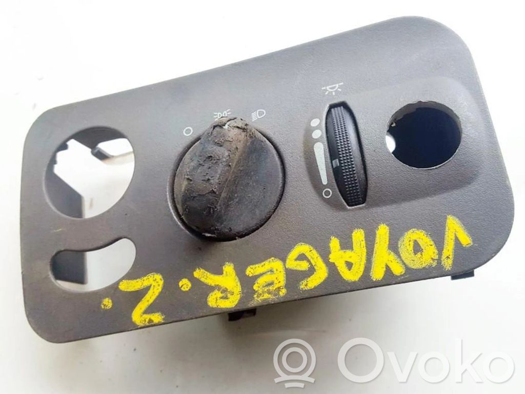Chrysler Voyager Light switch 