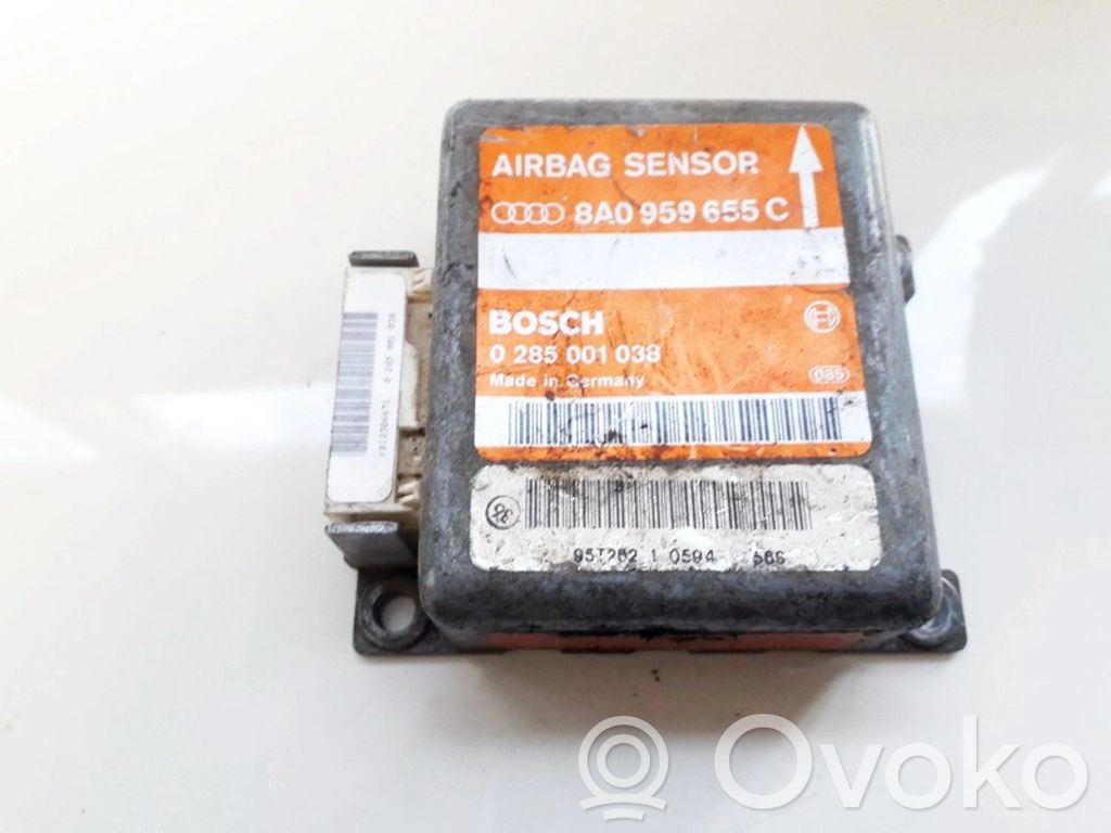 Module de contrôle airbag   8A0959655C,0285001038,8A0959655C