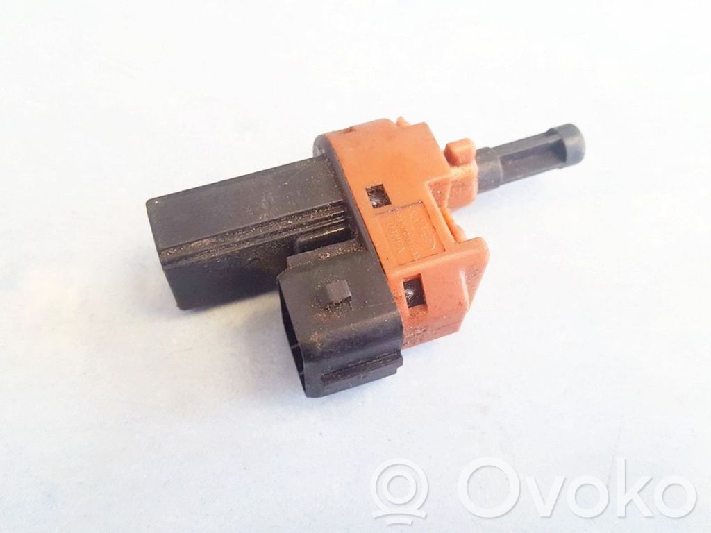 Interruptor sensor del pedal de freno   2S6T7C534AA,2S6T7C534AA,2S6T7C534AA,2S6T7C534AA