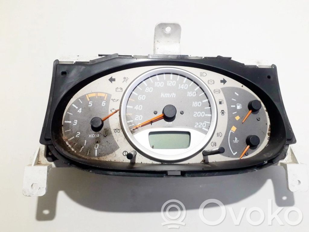 Nissan Almera Tino Compteur de vitesse tableau de bord