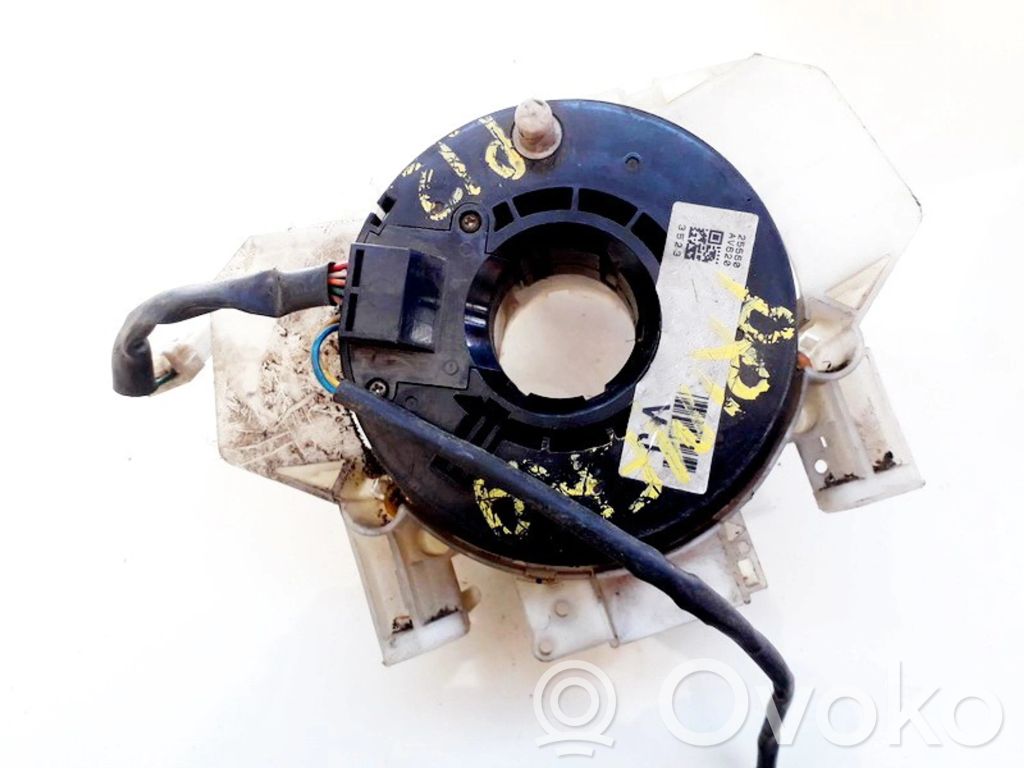 Nissan Primera Innesco anello di contatto dell’airbag (anello SRS) 