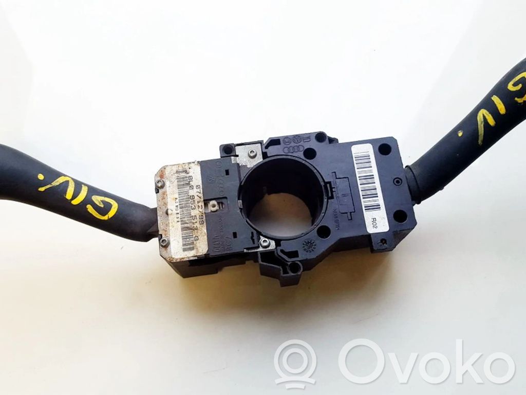 Volkswagen PASSAT B5 Leva/interruttore dell’indicatore di direzione e tergicristallo