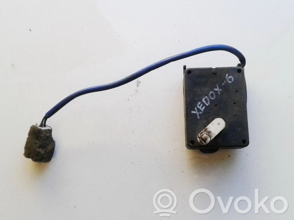 Mazda Xedos 6 Stellmotor Heizung Klima 