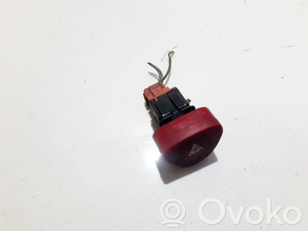 Hazard light switch   98298,98298