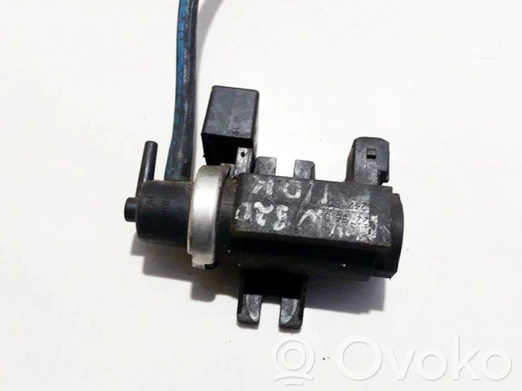 Solenoīda vārsts   2247906,72279600,2247906,72279600