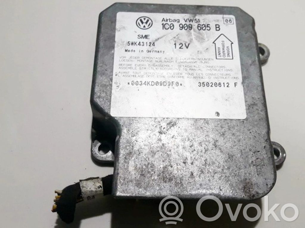 Volkswagen PASSAT B5.5 Centralina/modulo airbag