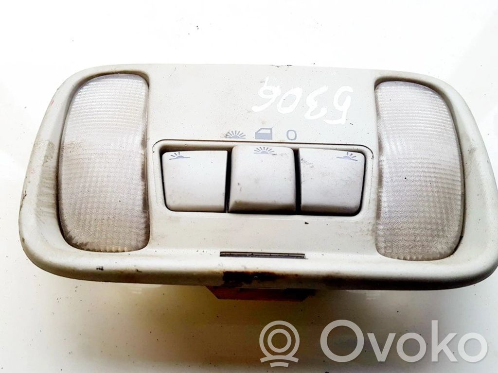 Volvo S40, V40 Illuminazione sedili anteriori 