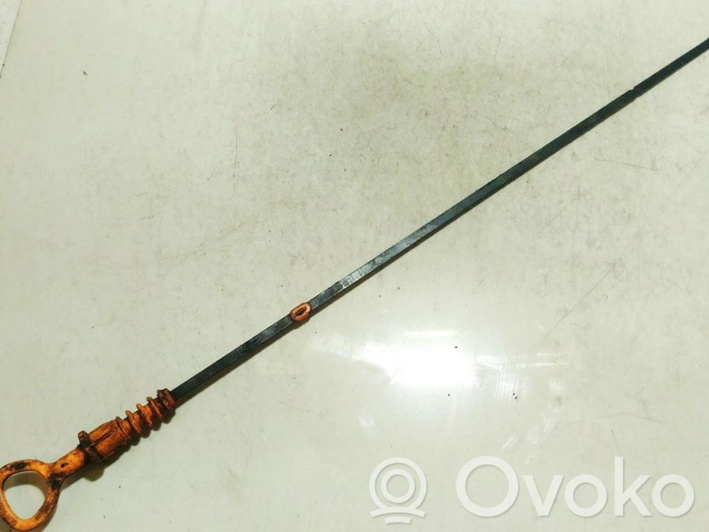 Audi A4 S4 B5 8D Bagnet poziomu oleju 