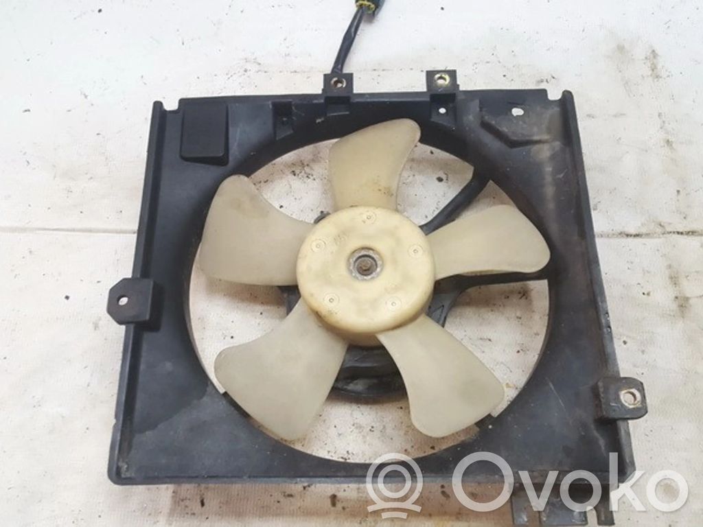 Mazda 323 F Convogliatore ventilatore raffreddamento del radiatore 