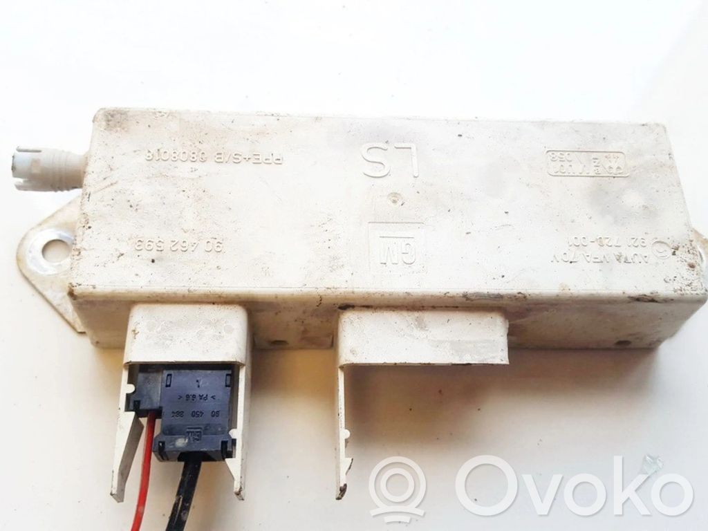 Opel Vectra B Antenna control unit 