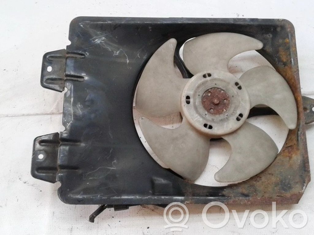 Mitsubishi Carisma Lüfterzarge 