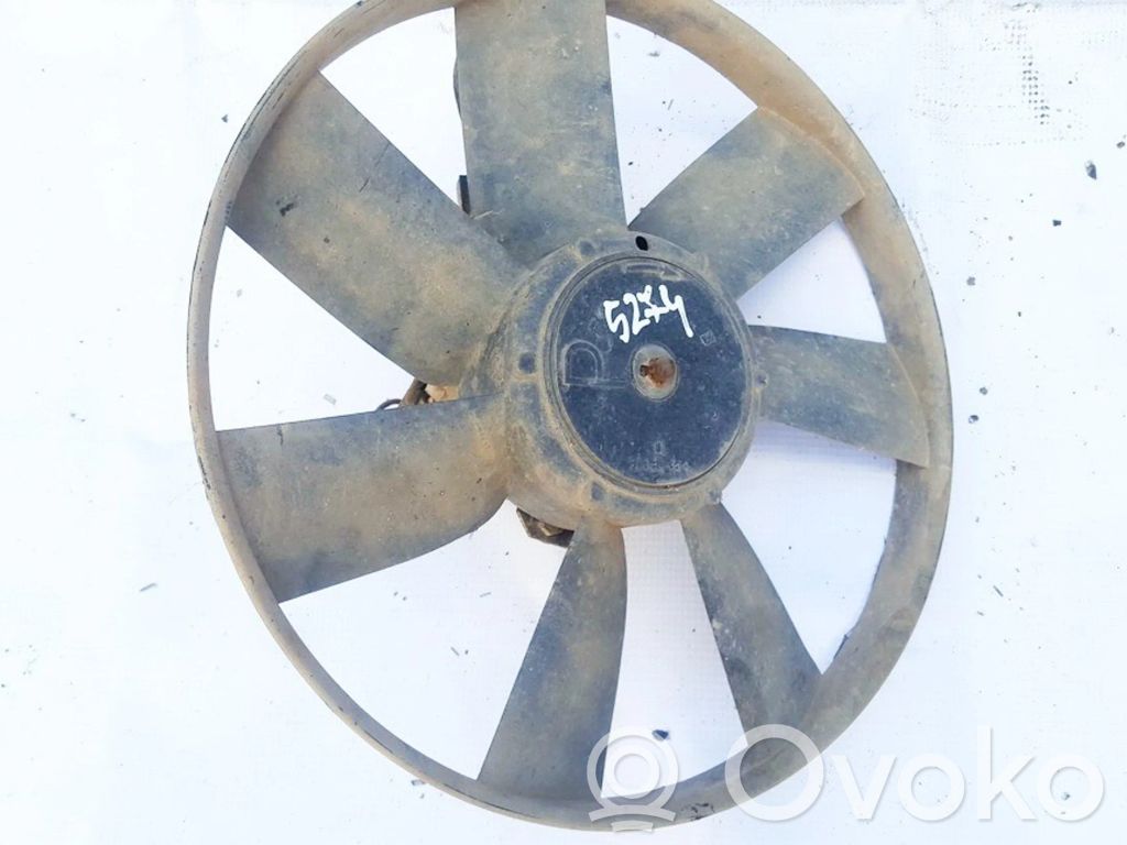 Volkswagen Golf III Suport ventilator radiator 