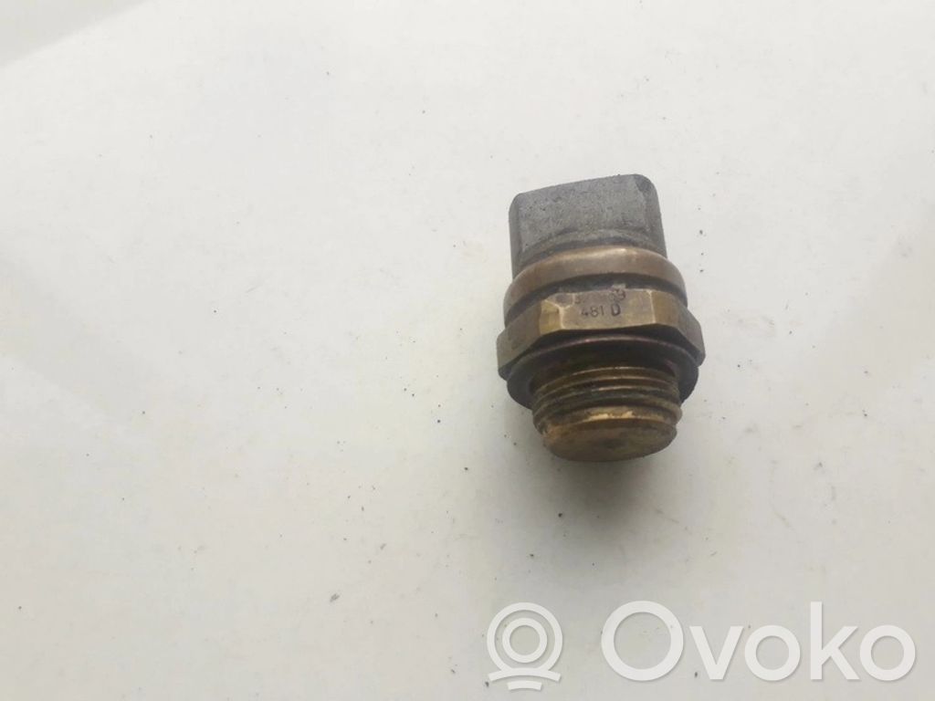 Volkswagen Golf II Coolant temperature sensor 