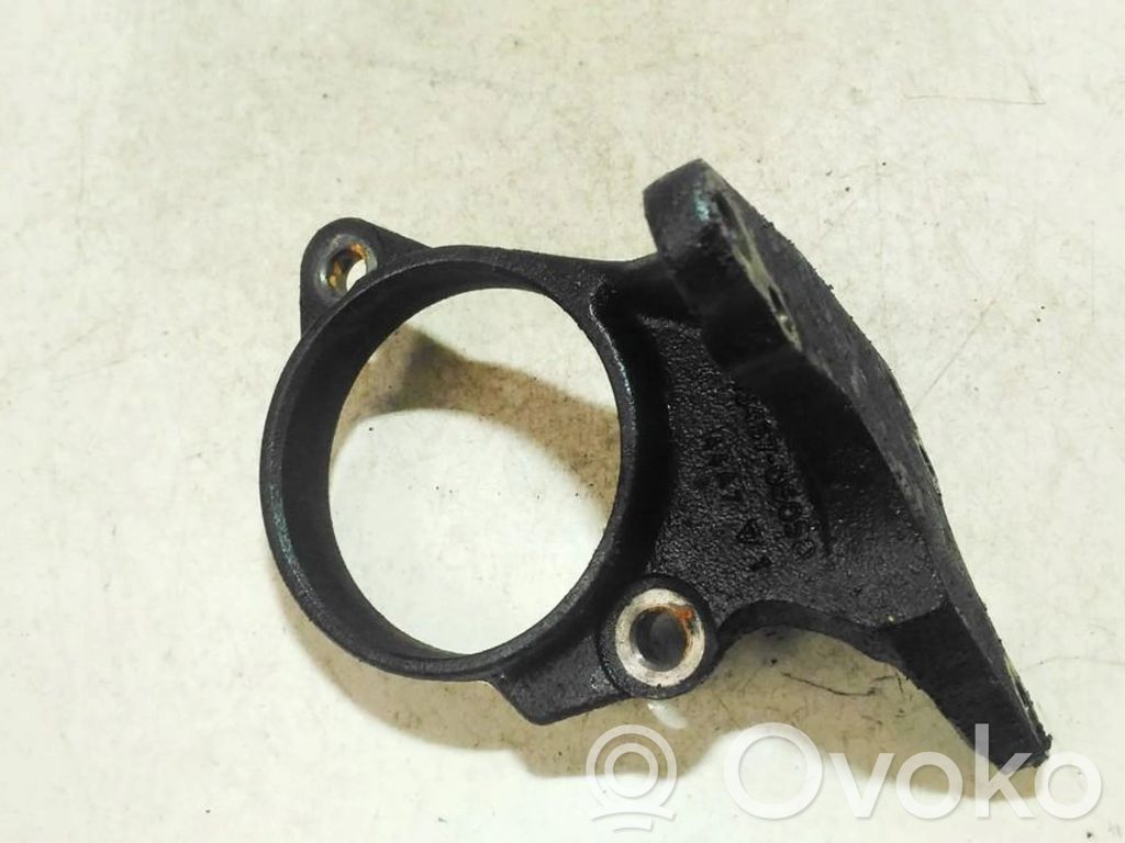 Toyota Avensis T270 Suport motor 