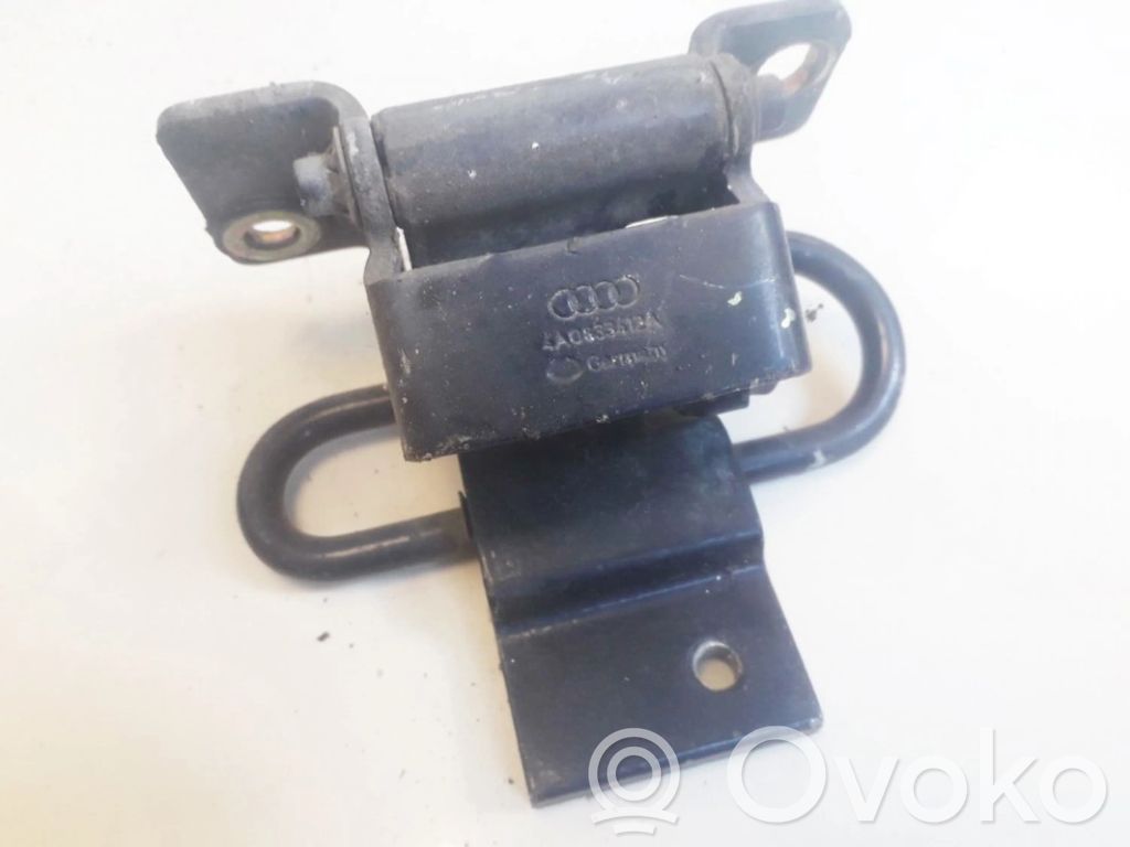 Audi A4 S4 B5 8D Cerniera inferiore della portiera posteriore