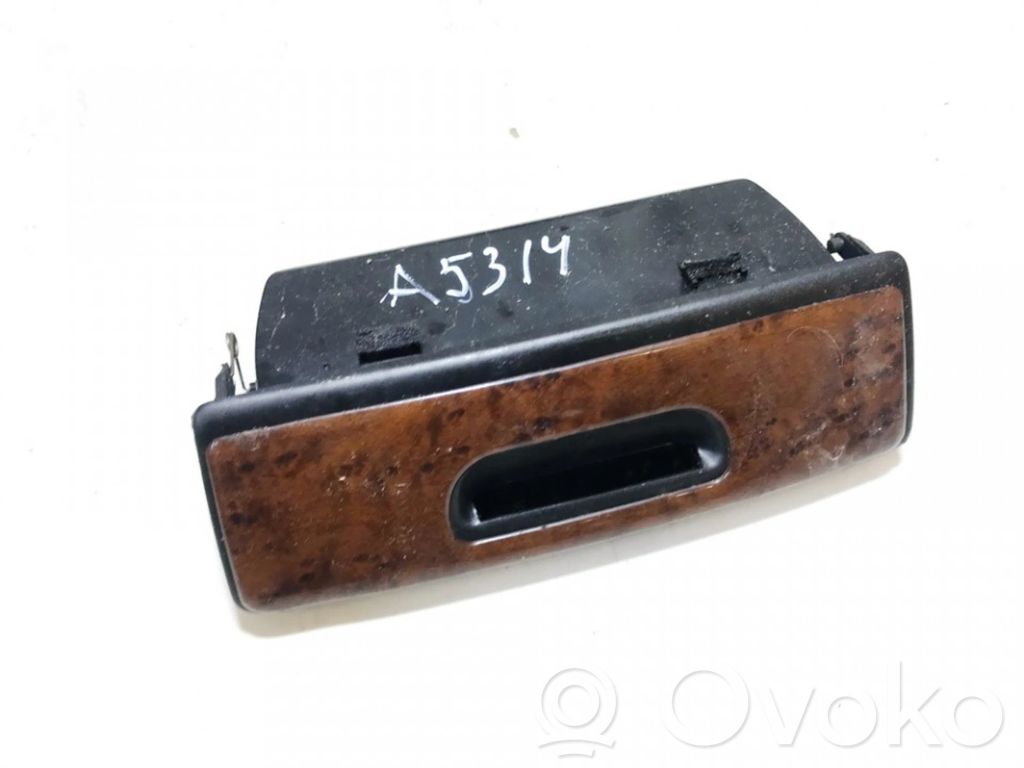 Mitsubishi Galant Otros repuestos del interior 