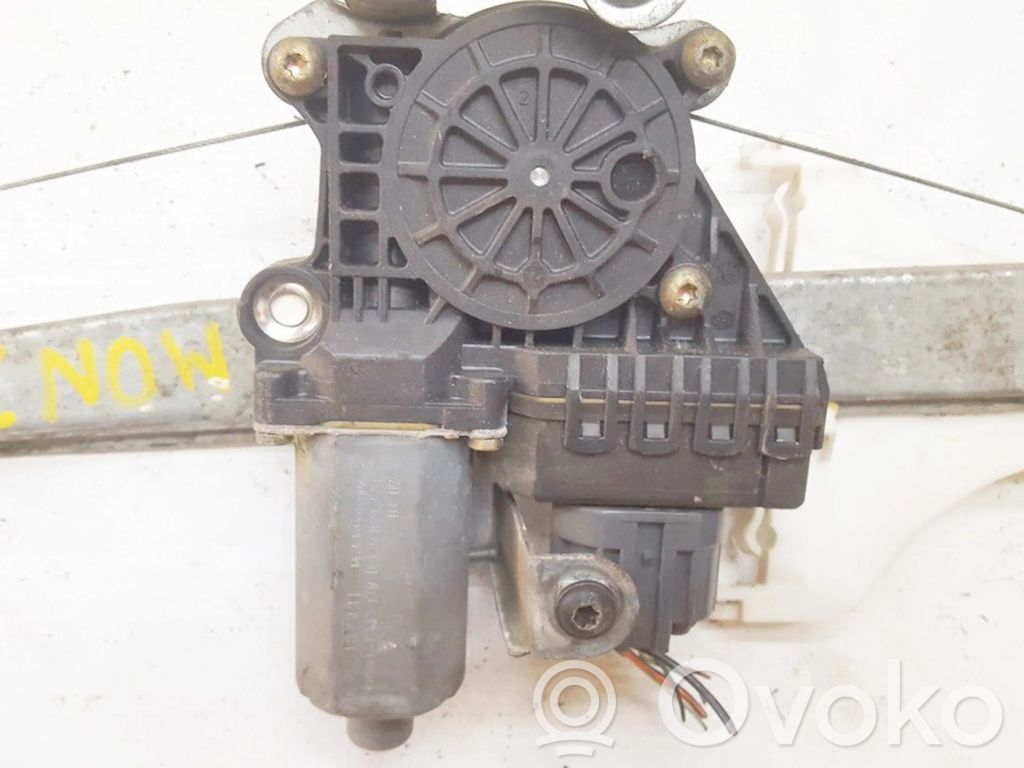 Ford Mondeo Mk III Motor macara geam ușă spate 