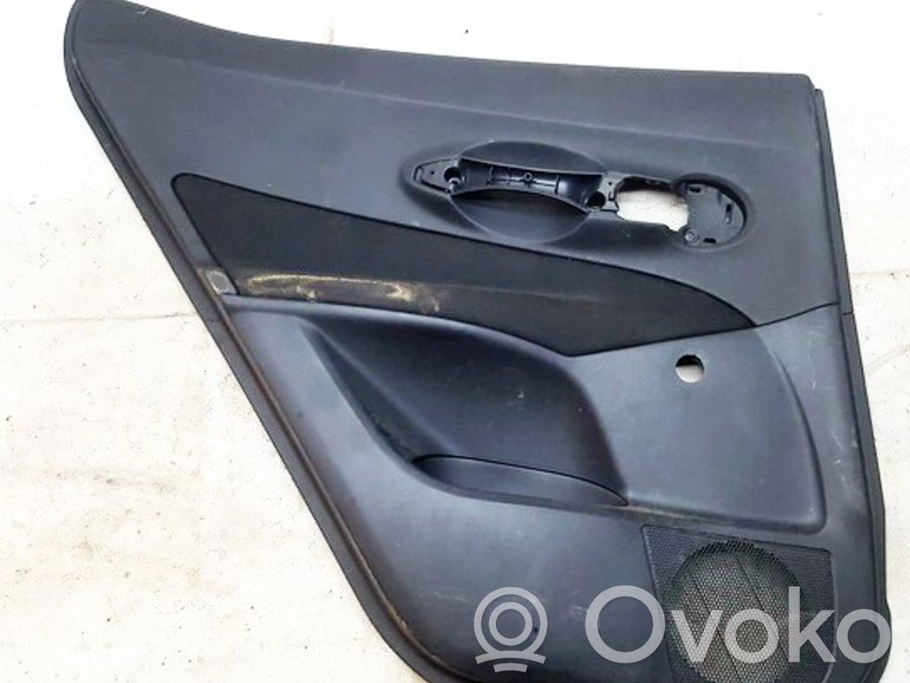 Toyota Auris 150 Boczki / Poszycie drzwi tylnych 