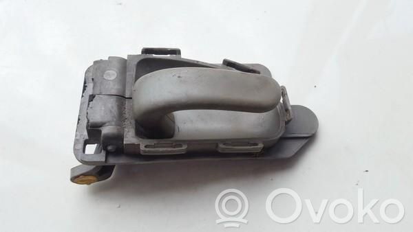 Manecilla interna puerta delantera   9631487777,9631487777