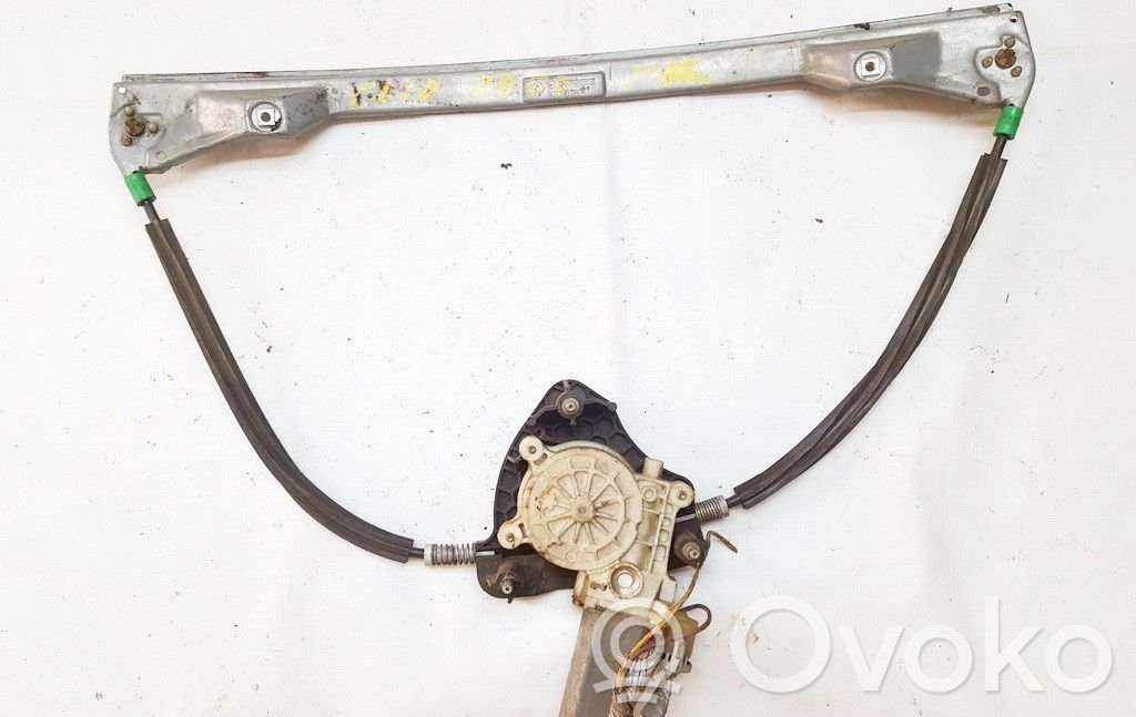 Renault Clio II Alzacristalli del portellone scorrevole con motorino 