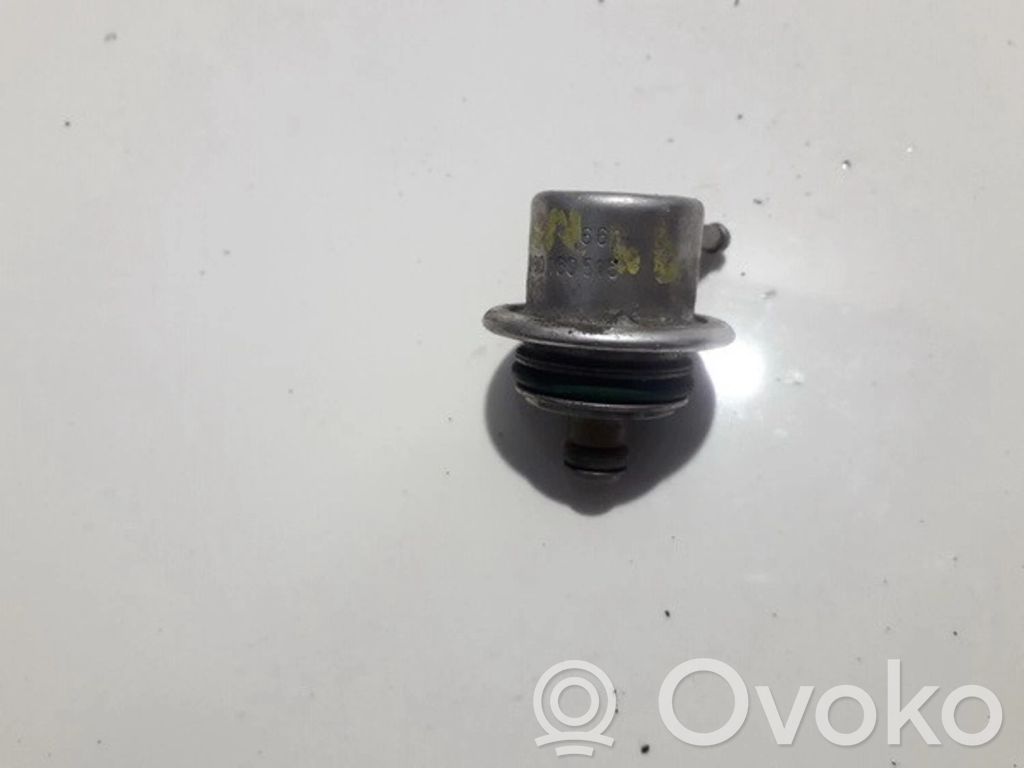 Saab 9-5 Sensor de presión de combustible 