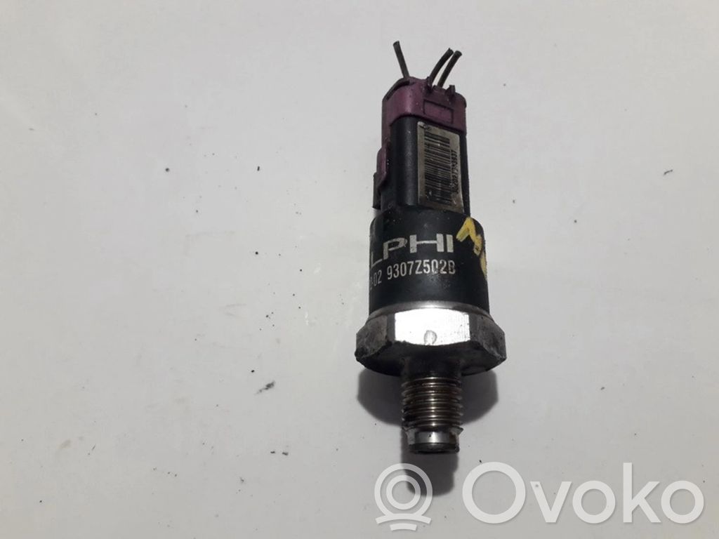 Ford Mondeo Mk III Capteur de pression de carburant 