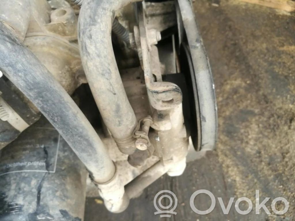 Nissan Primera Pompa servosterzo 