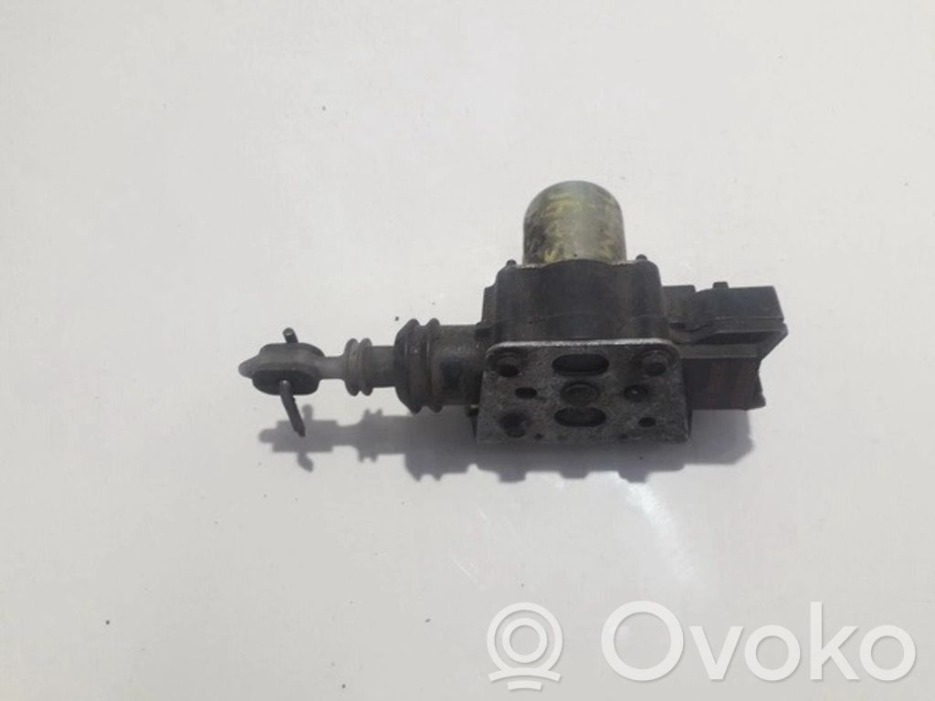 Mitsubishi Space Wagon Central locking motor 
