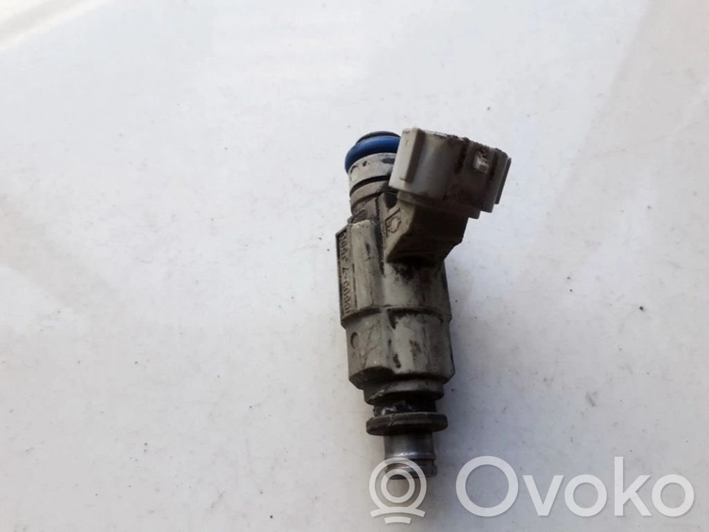 Nissan Primera Inyector de combustible