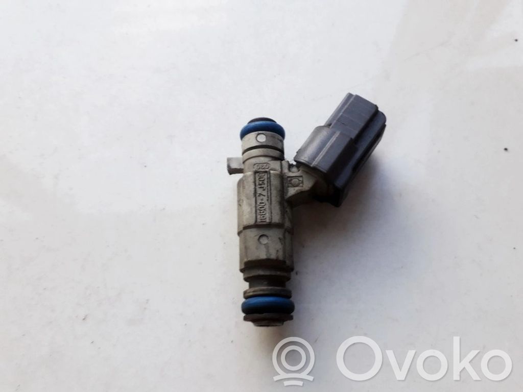 Nissan Primera Inyector de combustible