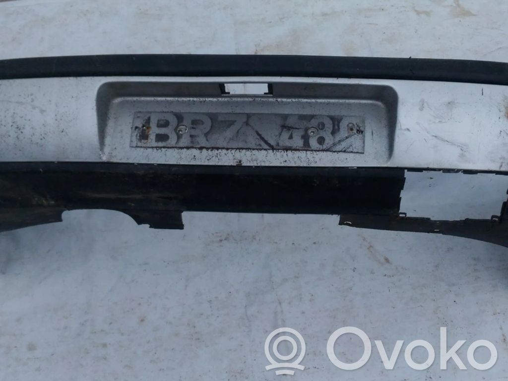 Opel Omega B1 Bară spate 
