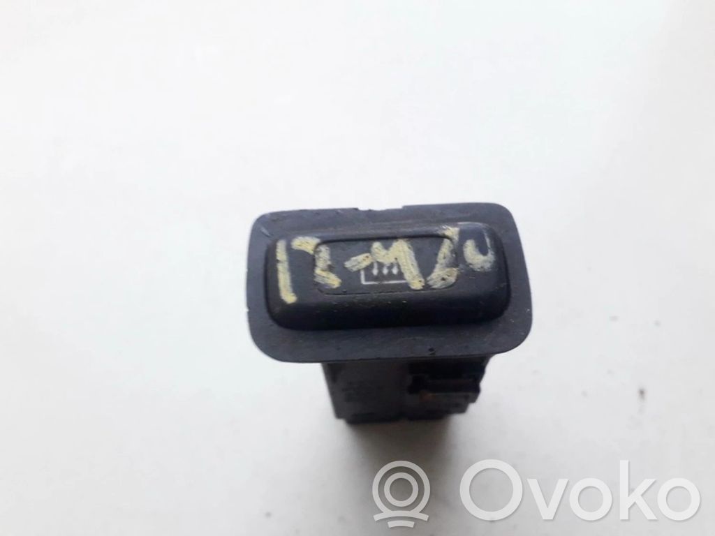 Rover 414 - 416 - 420 Tuulilasinlämmittimen kytkin 