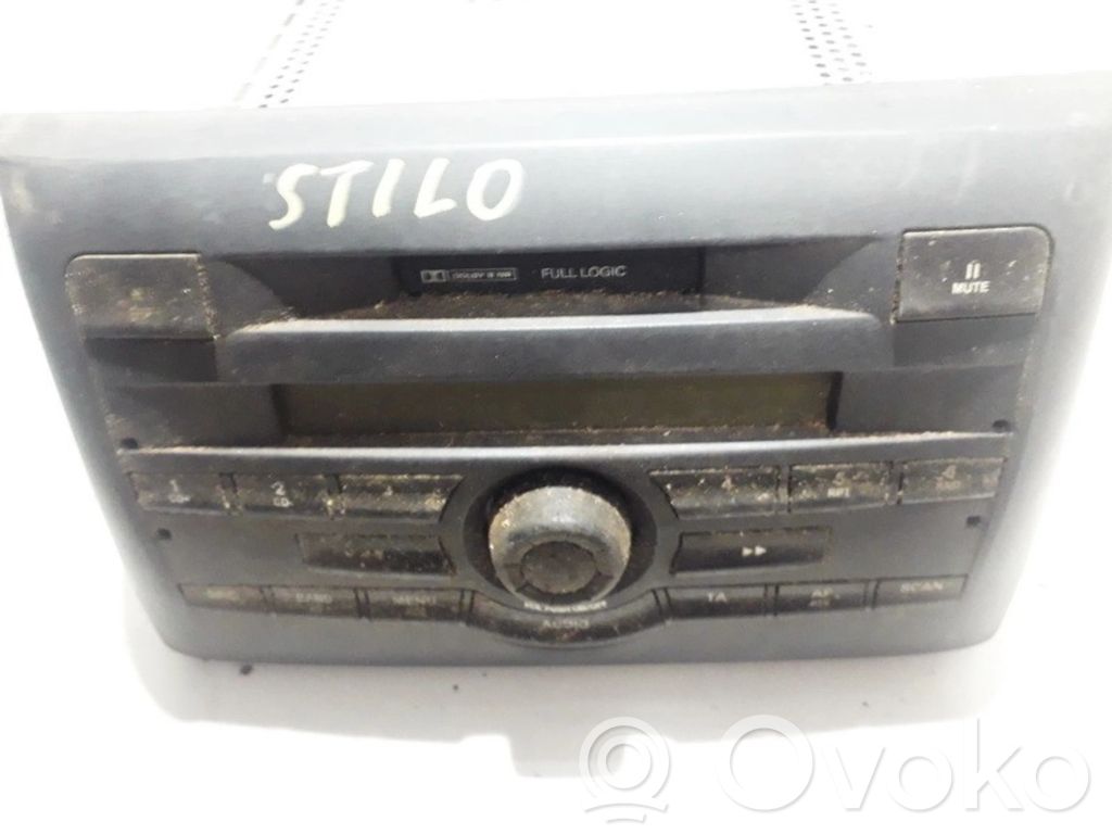 Fiat Stilo Panel / Radioodtwarzacz CD/DVD/GPS 
