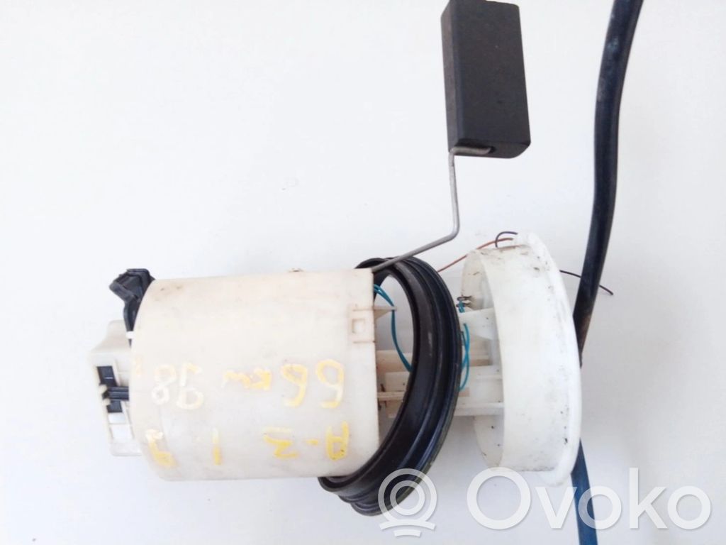 Volkswagen Golf IV Sensore di livello del carburante 