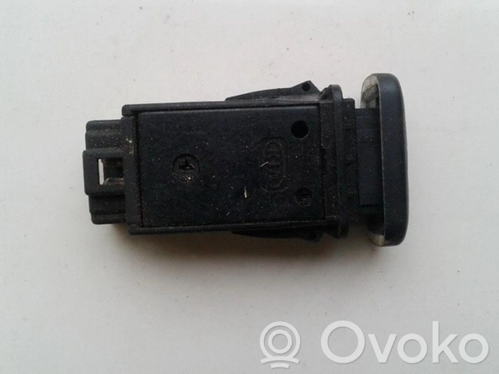 Interruptor de luz antiniebla