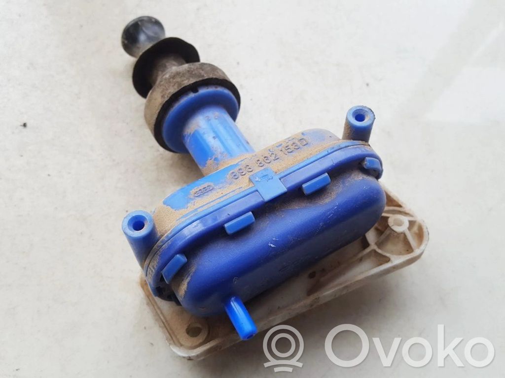Audi 80 90 S2 B4 Pompă vacuum închidere centralizată 