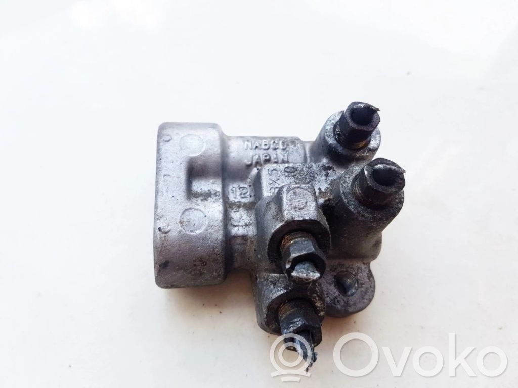 Subaru Legacy Air suspension compressor 