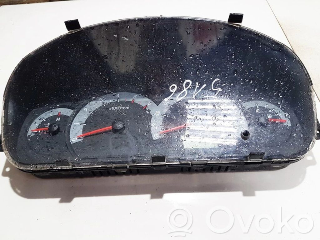 Hyundai Elantra Geschwindigkeitsmesser Cockpit 