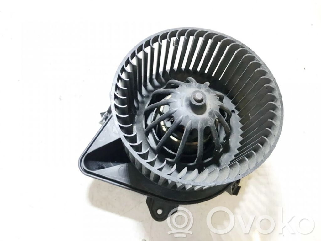 Fiat Punto (188) Lämmittimen puhallin