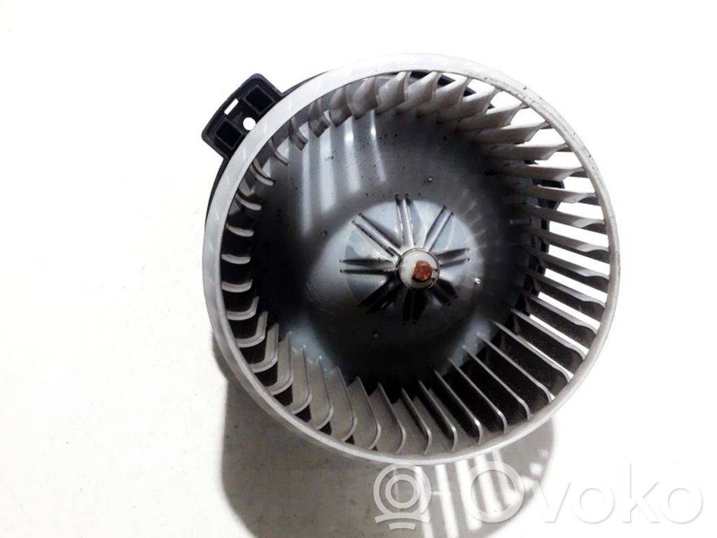 Toyota RAV 4 (XA20) Ventilator aerotermă 