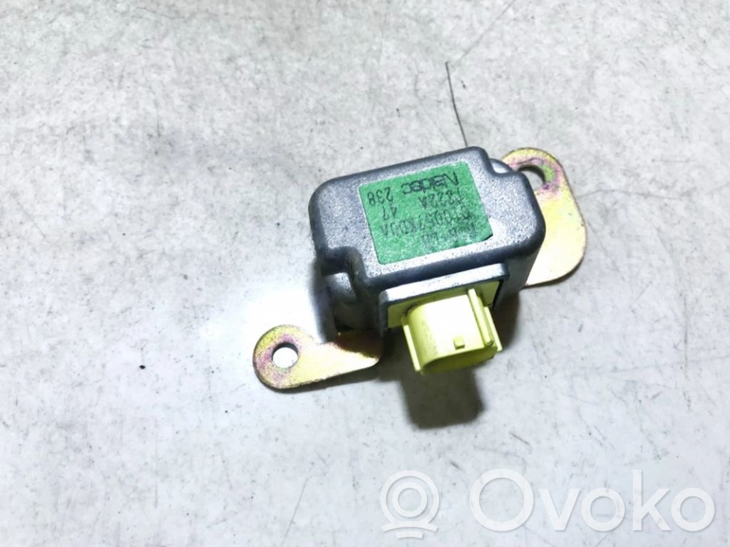 Sensor impacto/accidente para activar Airbag   C10057KD0A,1E22A47,1E22A47,C10057KD0A